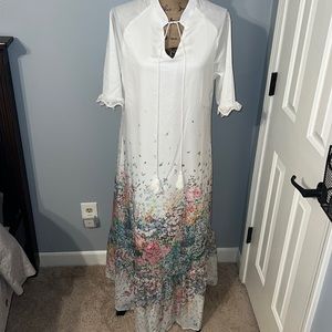 Hekka size xl white with floral design long dress